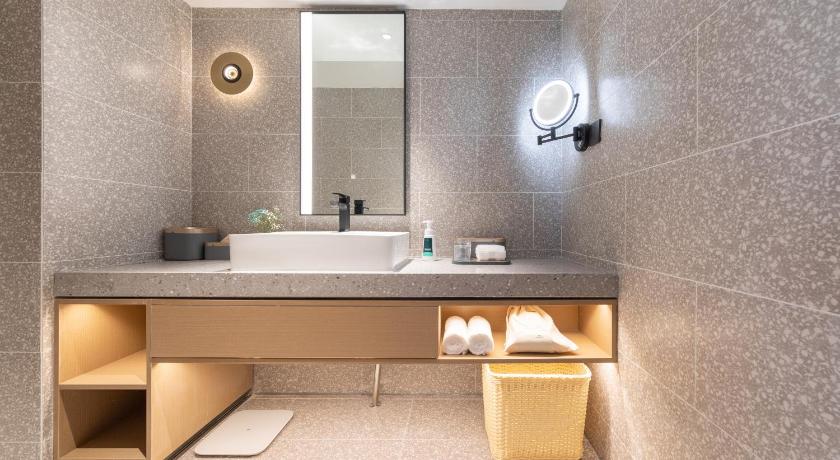 Image of Atour - JIMU Suite 9