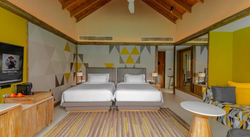 Image of Diamond Overwater Private Pool Villa - 2 Single Beds 9