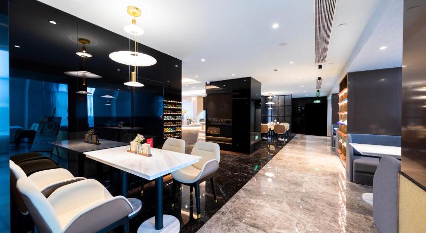 Atour S Hotel Wuhan Wuchang Zhongnan Road - image 9