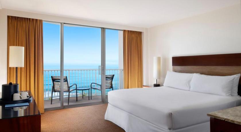 Image of Ocean View King 4