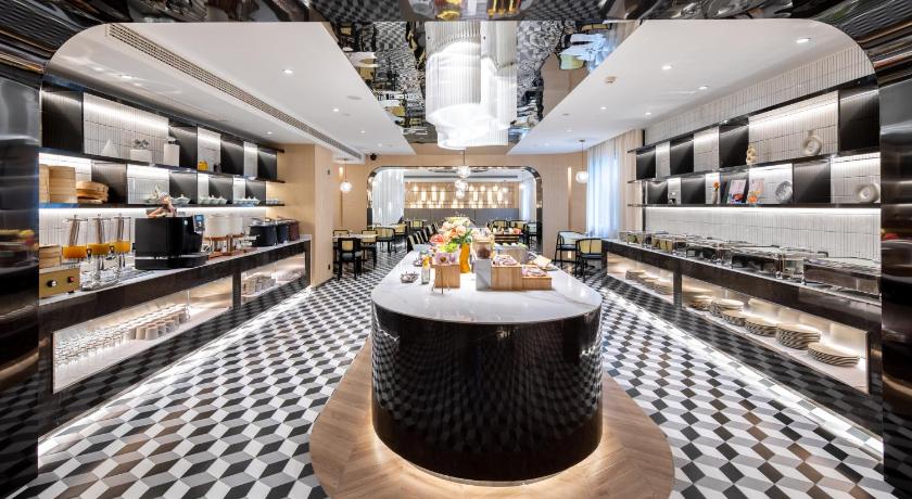 Atour Hotel Wuhan Optics Valley Square Yangjiawan – Wuhan, OH