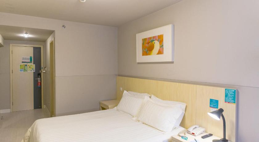 Jinjiang Inn Hengdian Wansheng South Street Studio City photo