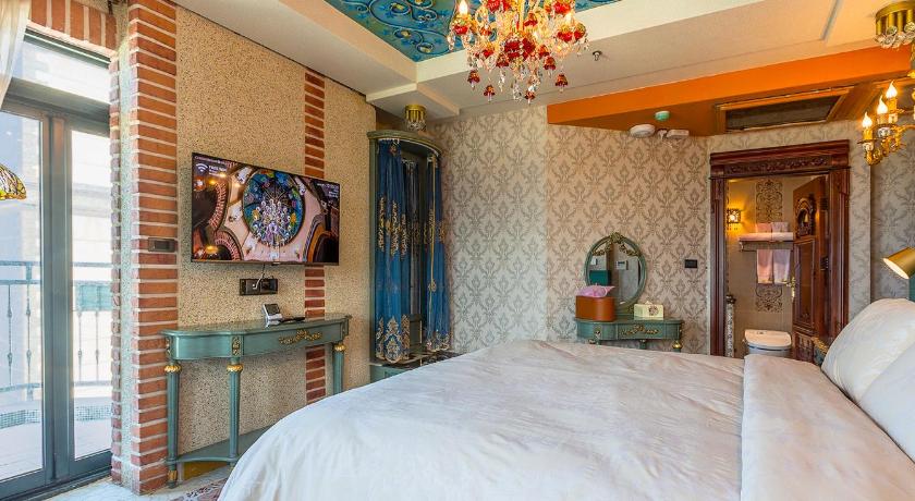 Image of Deluxe Double Room with Sea View 1