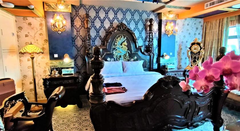 Image of Double Room with Lake View 0