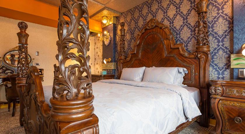 Image of Double Room with Lake View 4