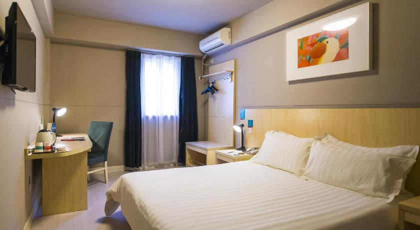 Magnotel Hotel Shanghai Xujiahui Wanping Rd.(S) photo