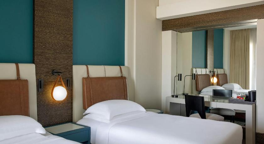 Image of Premium, Guest room, 2 Twin, Balcony 7