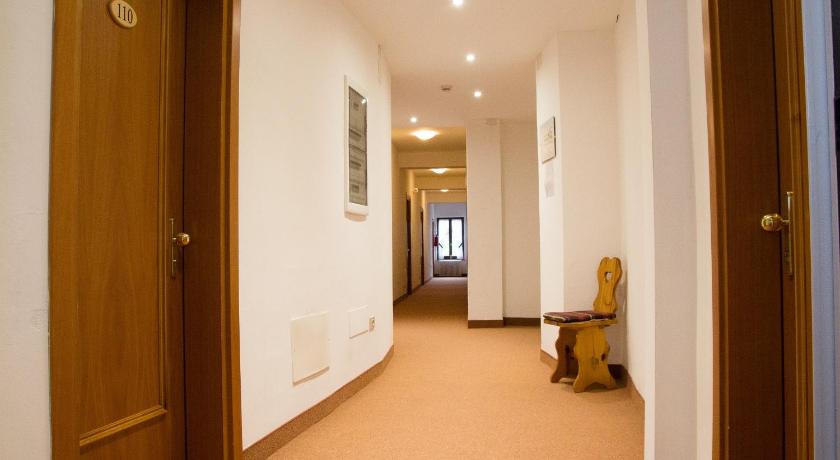Image of Single Room 9