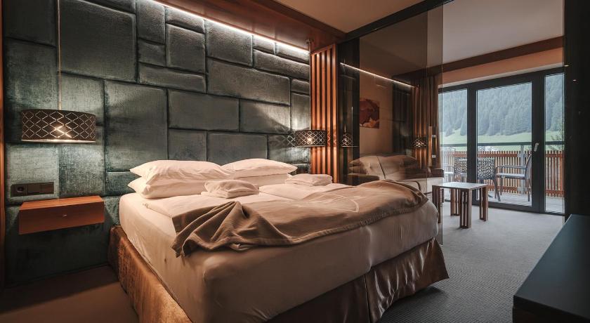 ドルンビルン Boutique Hotel die Mittagspitze Superior 4つ星 ホテル スイート