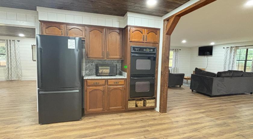Scottsboro (AL) Blindfrog 5-Star Accommodation view