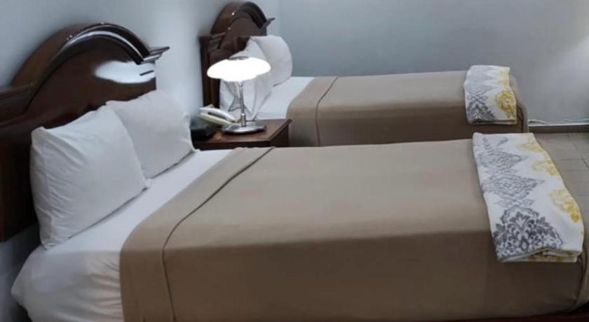 Image of Double Room with Two Beds 3