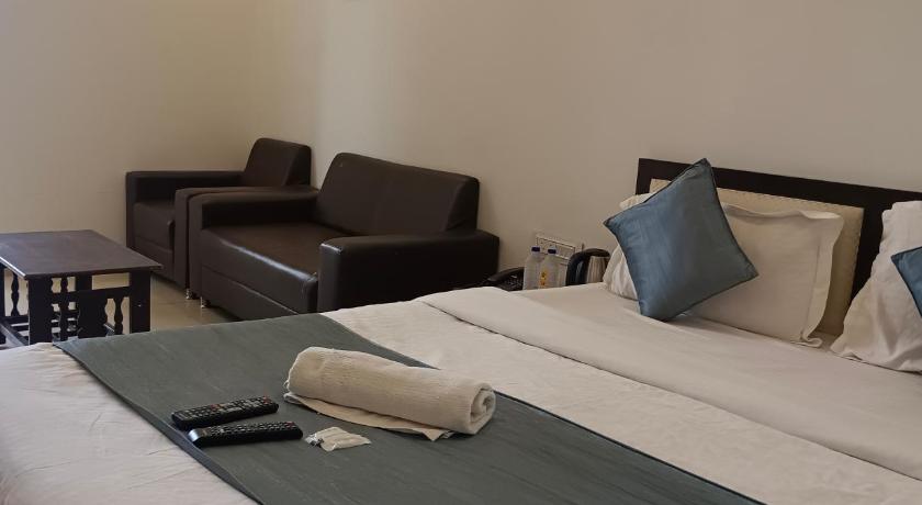 Hotel Maher Inn - image 15