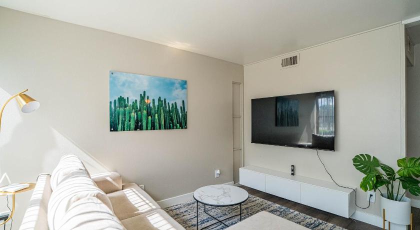 피닉스 (AZ) Spacious 2 Bedroom, 2 Bath, Pool, Free Parking, Gym 2성급 숙소 객실
