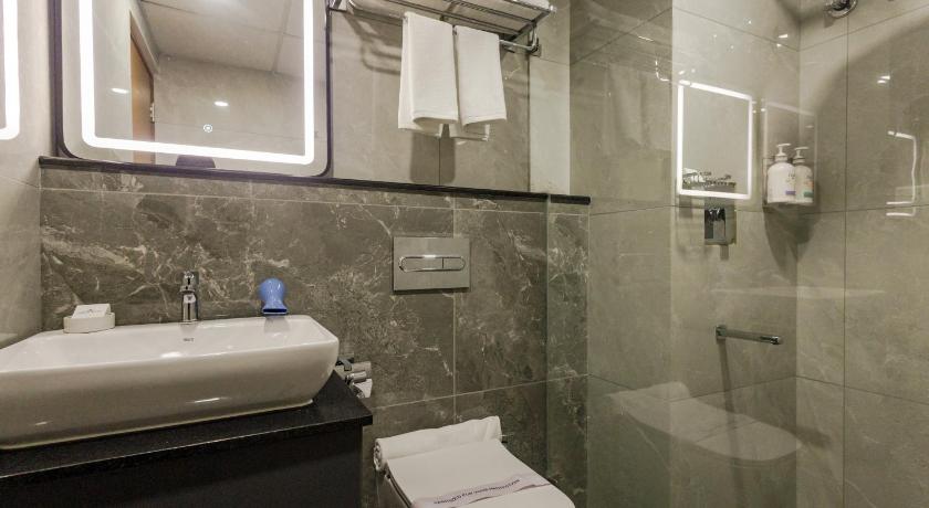 Olwen Suites - image 36