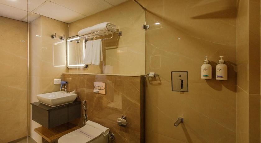 Olwen Suites - image 37