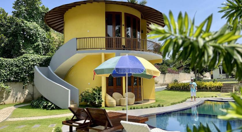 Senu Lagoon Villa