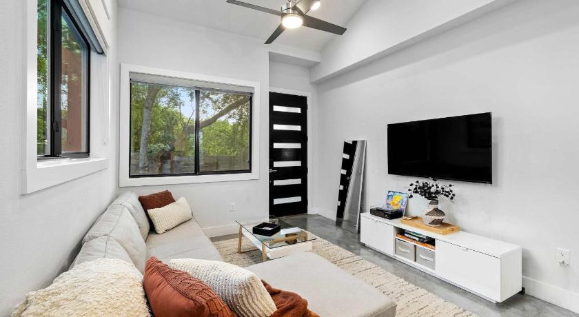 오스틴 (TX) East Side Haven - Blocks from Local Food Legends 4성급 숙소 수영장