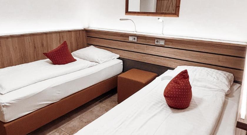 Image of Family Suite 2