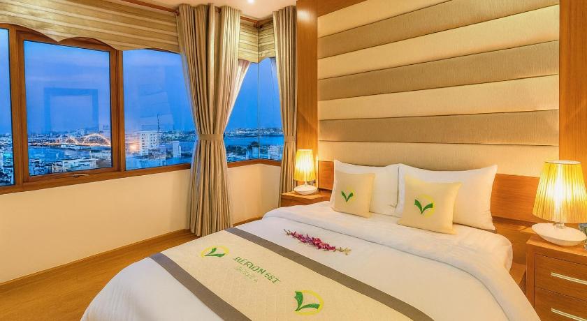 ダナン Moonlight Hotel Da Nang 3つ星 ホテル スイート