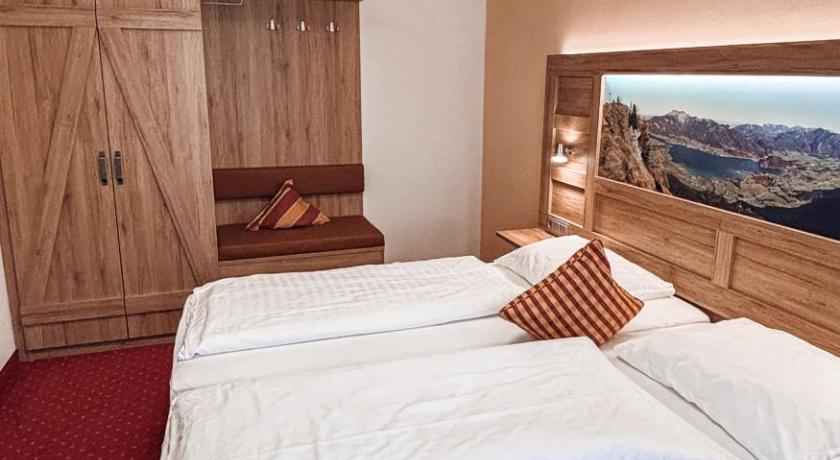 Image of Suite 3
