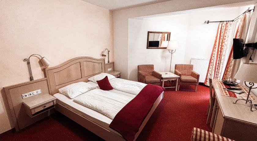 Image of Triple Room 7