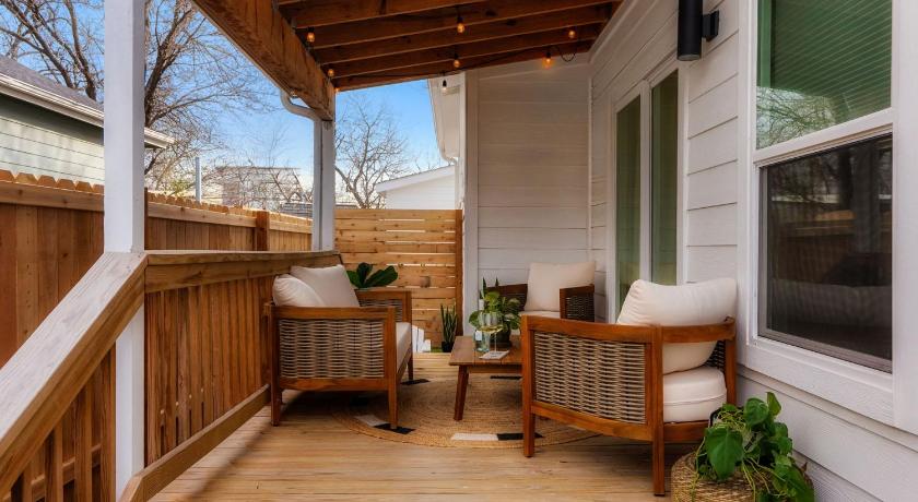 오스틴 (TX) Sunflower House - Luxe Retreat with Sauna & Hot Tub 4성급 숙소 수영장