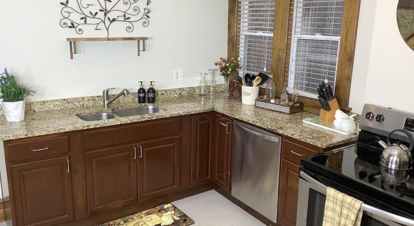 클리블랜드 (OH) 2 bedroom Loft apartment near downtown, Ohio city, Tremont! 3성급 숙소 수영장