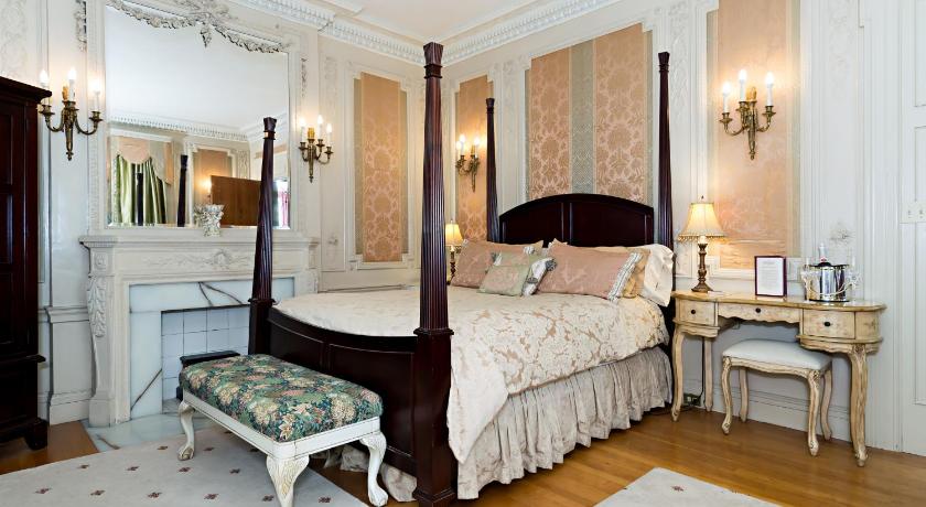 Silver Fountain Inn — Hotel in Dover (NH)