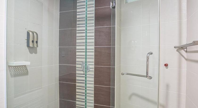 Image of Quadruple Room 11
