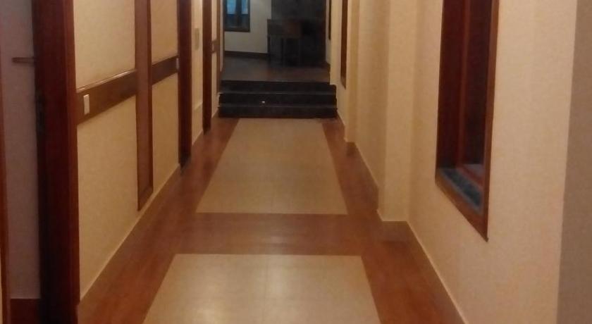 Forest Ville Hotel & Resort photo