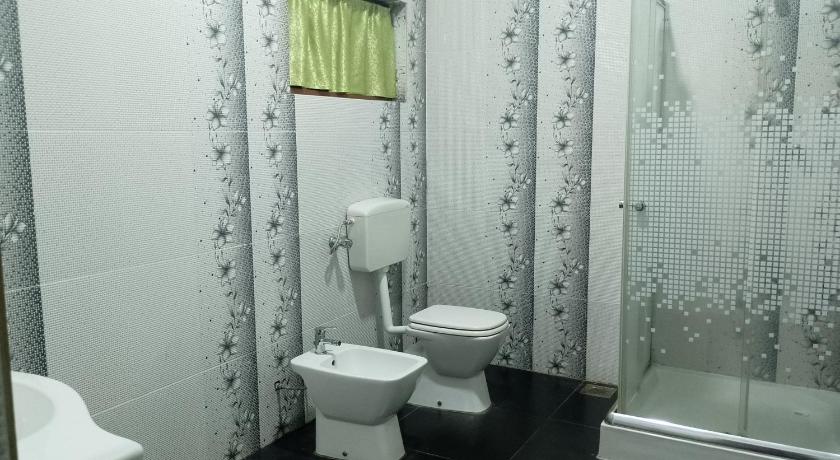 Ro Rich Hotel - image 20