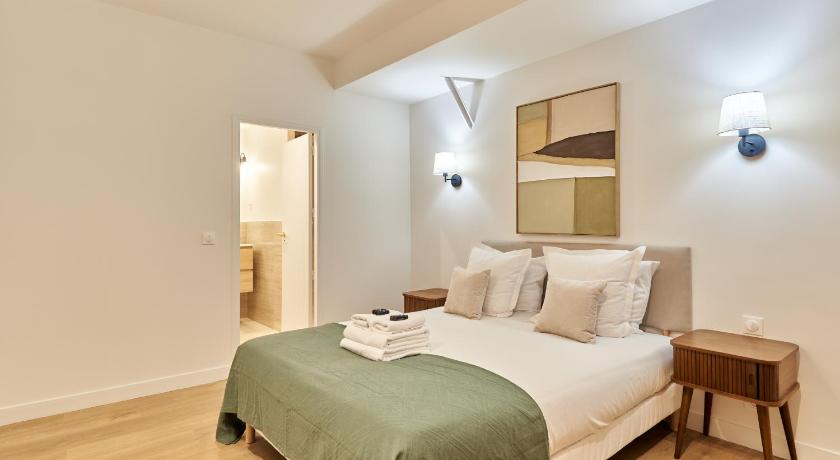 Elegant Apartment AC – Buttes-Chaumont - image 9