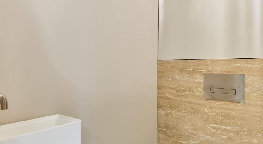 Sublim apartment Montaigne-Eiffel Tower - image 11