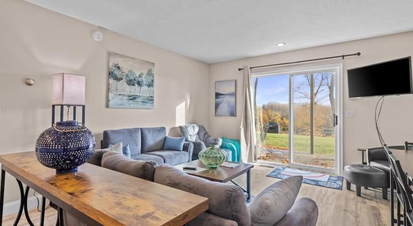 基瓦丁 (MI) Torch Lake Vista – A-Ga-Ming Golf Lakeview Condo Large Patio ➠ 741Unit 9B 3星级 住宿 大堂