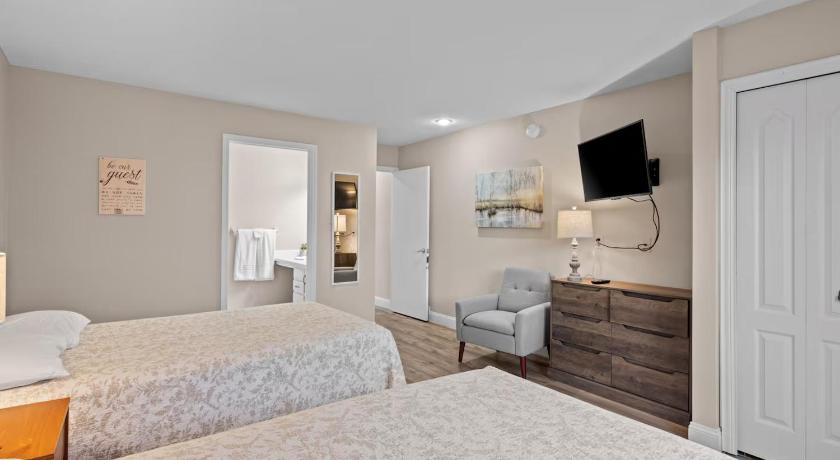 基瓦丁 (MI) Torch Lake Vista – A-Ga-Ming Golf Lakeview Condo Large Patio ➠ 741Unit 9B 3星级 住宿 景观