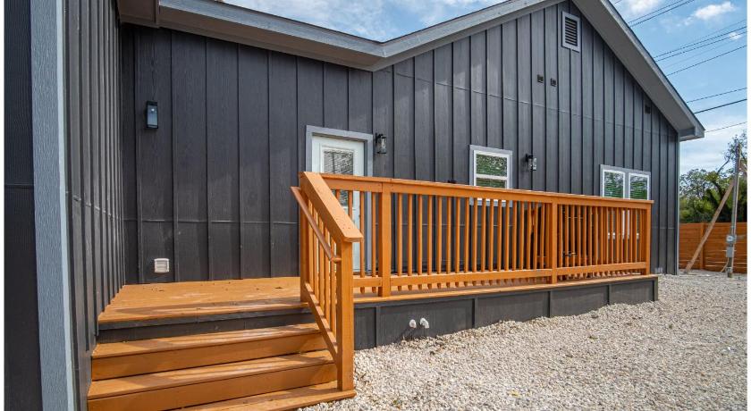 San Antonio Bright and Fancy 3-Bedroom Near Fun Riverwalk 4-Star Accommodation amenity