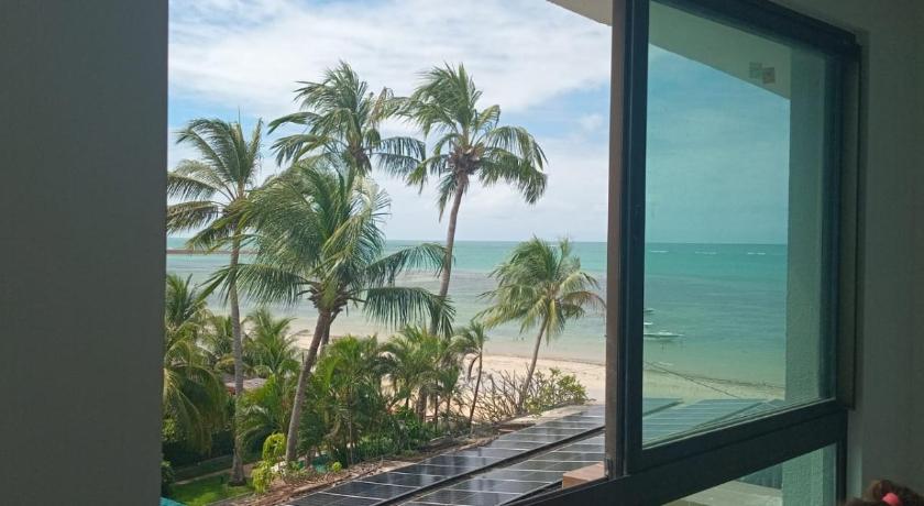 beira mar pé na areia, pertinho de carneiros, em Campas