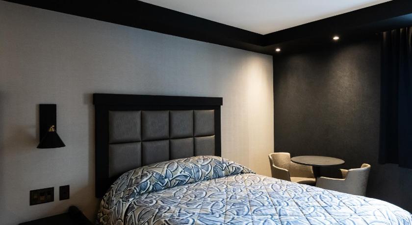 Image of Quadruple Room 3