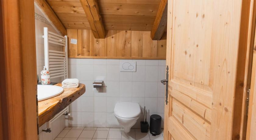 Image of Charming luxury chalet with sauna 49