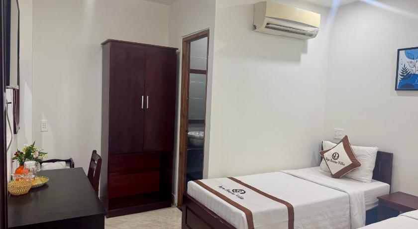 Image of Double or Twin Room with Private Bathroom 1