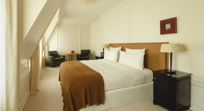 Image of Deluxe Room 1