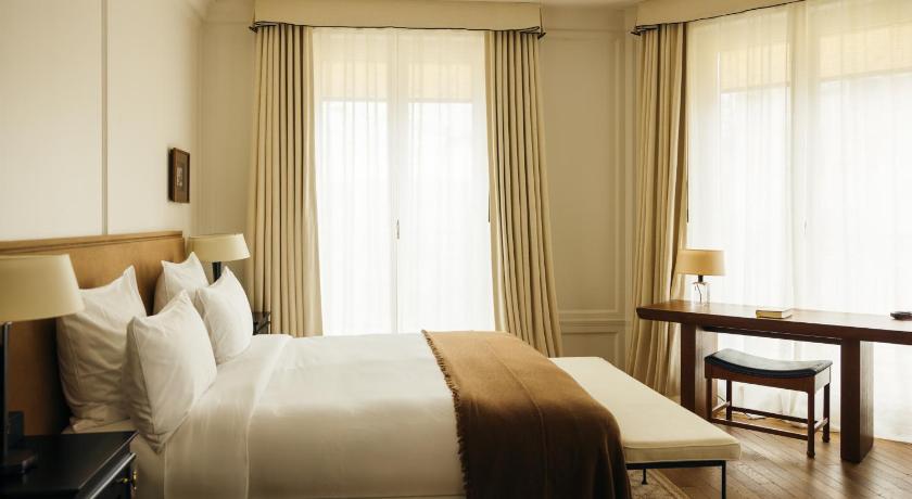 Image of Junior Suite 0