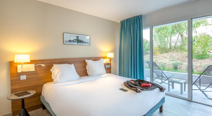 Image of Double Room with Terrace 3