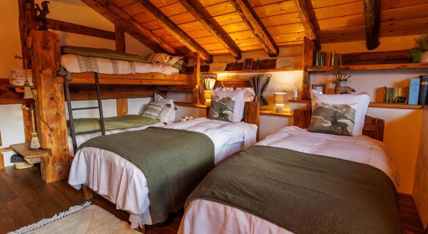 Image of Classic Quadruple Room 2