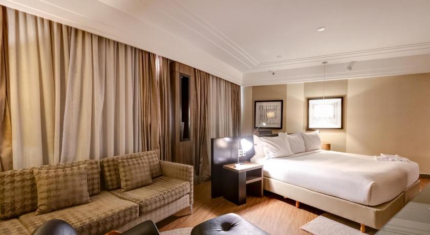 Image of Deluxe Suite 1