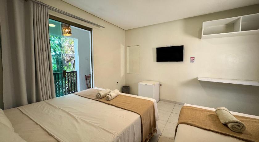 Image of Standard Triple Room 4