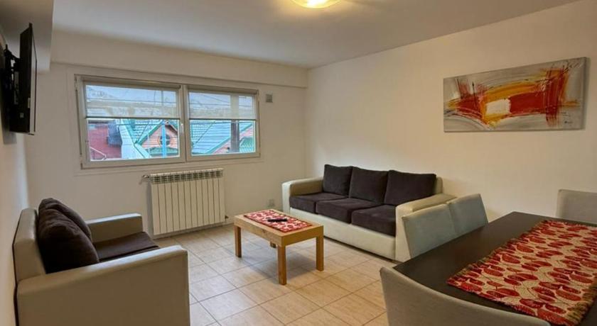 Image of Two-Bedroom Apartment with Mountain View 0