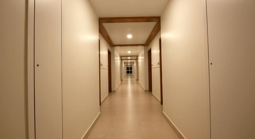 ハサン Palguni Residency  3つ星 ホテル スイート