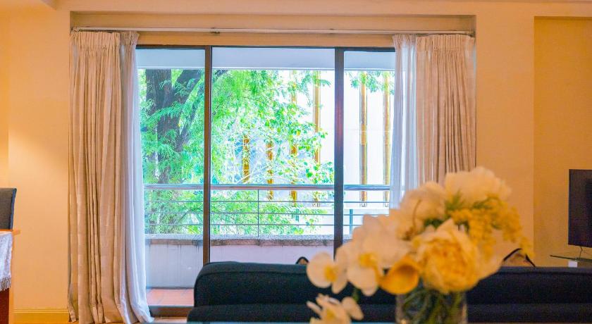 Image of 2 Bedroom Apartment, Balcony 9