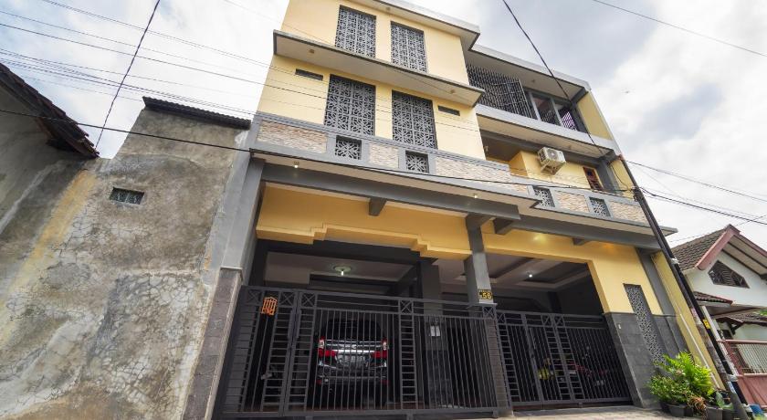 Nabila Homestay By ARBA - image 12